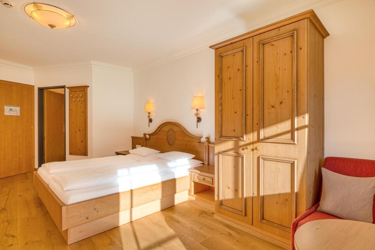 Hotel Kristall Гроссарль Экстерьер фото